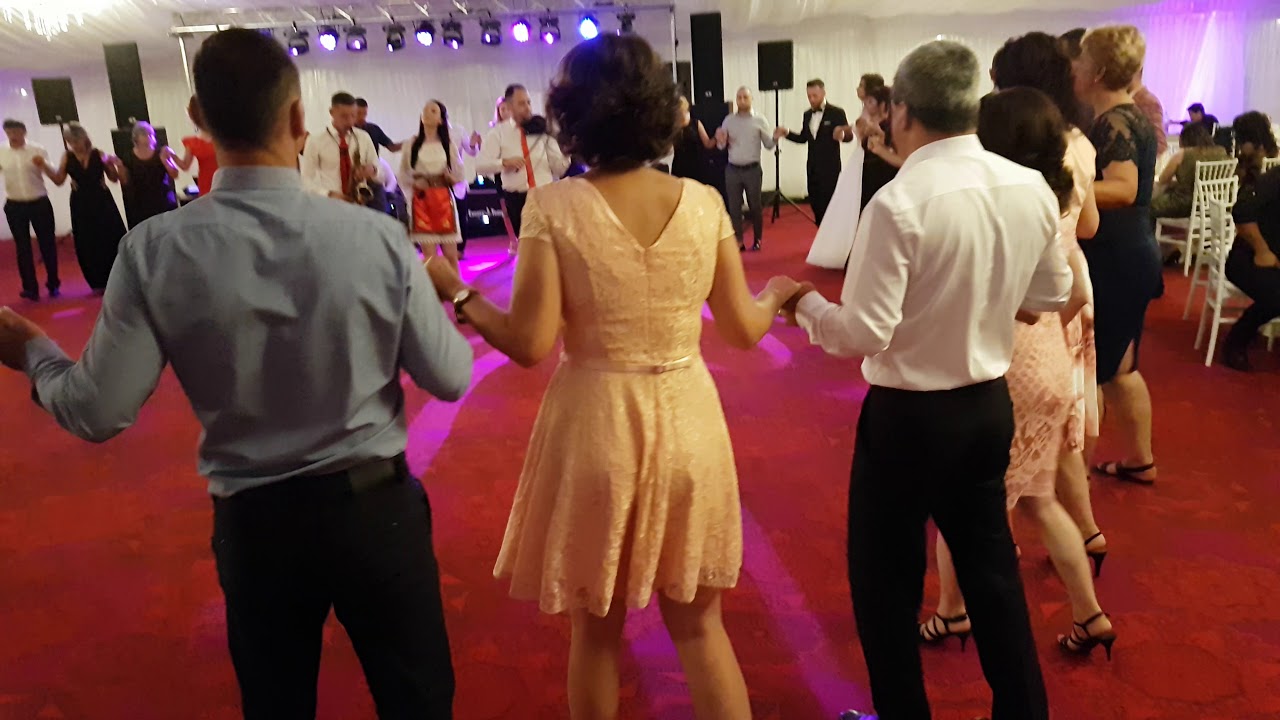 Formatie nunta Bucuresti - STOP TIME Band, Formatii nunta Bucuresti, Hora mare