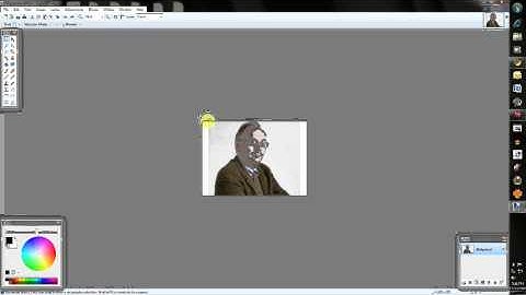 Resize photo to desired aspect ratio without distorting subject