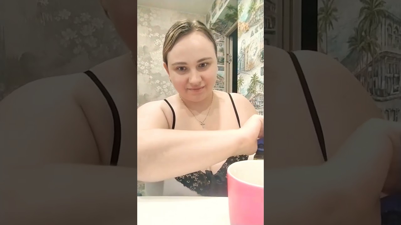 stream girls/answers to questions/tik tok/vlog 