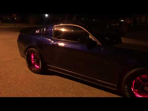 ORACLE RING LIGHTS INSTALLED ON A 2011 FORD MUSTANG 5.0