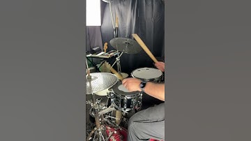 Guess The song #drums #drummer #improvisation #music #drumkit #drumcover #drumset #live