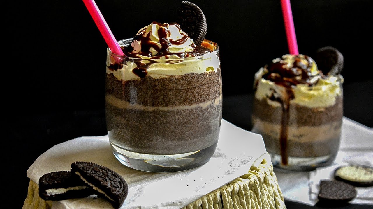 How To Make The Most Delicious Banana Oreo Smoothie - Banana Oreo Smoothie Recipe