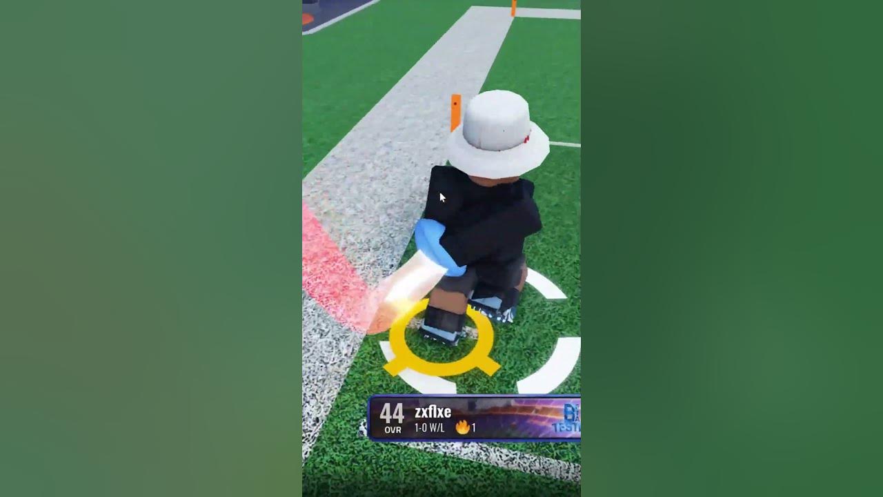 POV THROWING DIMES IN THE NEW ROBLOX FOOTBALL GAME (ULTIMATE FOOTBALL