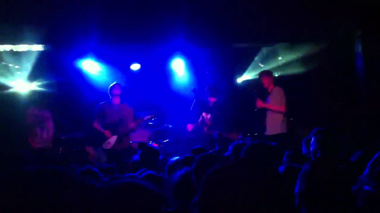 Dog Is Dead Glockenspiel Song (Manchester Academy 3 23.10 YouTube