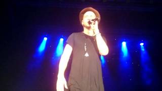 Ryan talks about Serbia (OneRepublic in Belgrade)