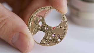 Assembling the Highly Polished Ring of the Tourbillon Souverain – F.P. Journe