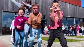 Clip Des Enfants Du Centre De Loisirs Coluche