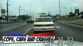 Unobservant Driver in Cop Car Chase