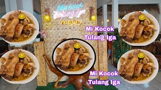 Makan mie kocok tulang iga Holis di Bandung