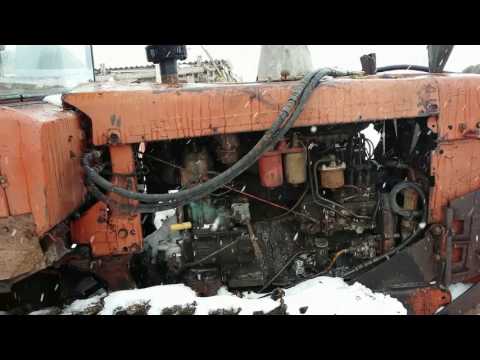 Испытание нового карбюратора пускача П10УД  ДТ 75