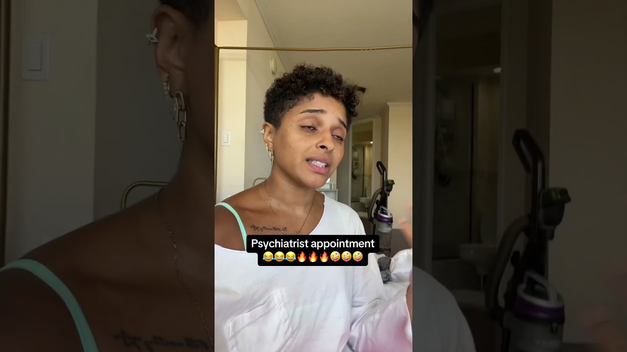 Therapist vs Psychiatrist - Nicque Marina