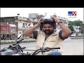 This vegetable seller wants to wear helmet but he cant know why  tv9gujaratinews