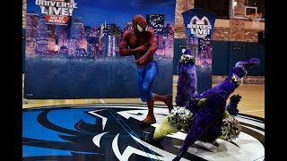 Behind the scenes at Marvel Universe Live