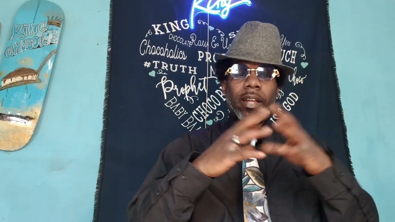 Занятие «Команда мечты» началось. 🏫 👨‍🏫 🚸 🎒 🔥 🌳 🏡 ❤️ 💍