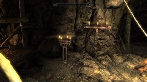 Skyrim Clips Noclip Into Bone