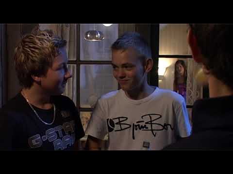 Hobrovejens Skole - Oktober 2007 - In or out? - YouTube