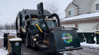 Mack LEU Heil Freedom Curotto Can Garbage Truck in the Snow + LR