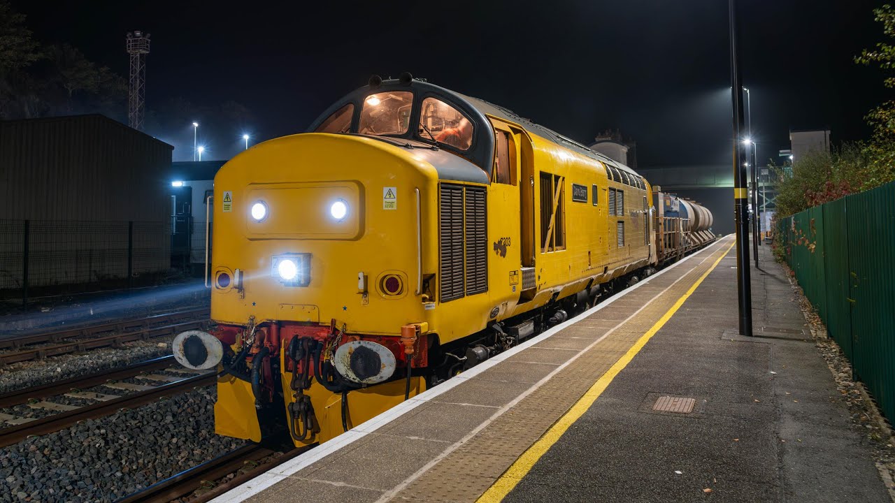 97303 3S71 Cambrian RHTT & 97304 + 97302 1Q97 PLPR Test Train. 14th October 2025.