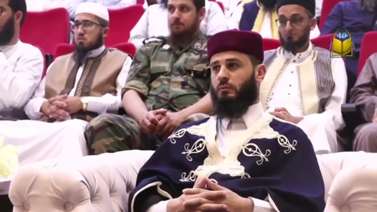 #جائزة_ليبيا_المحلية تلاوة طيبة لممثل دولة #بنغلاديش القارئ صالح أحمد تكريم