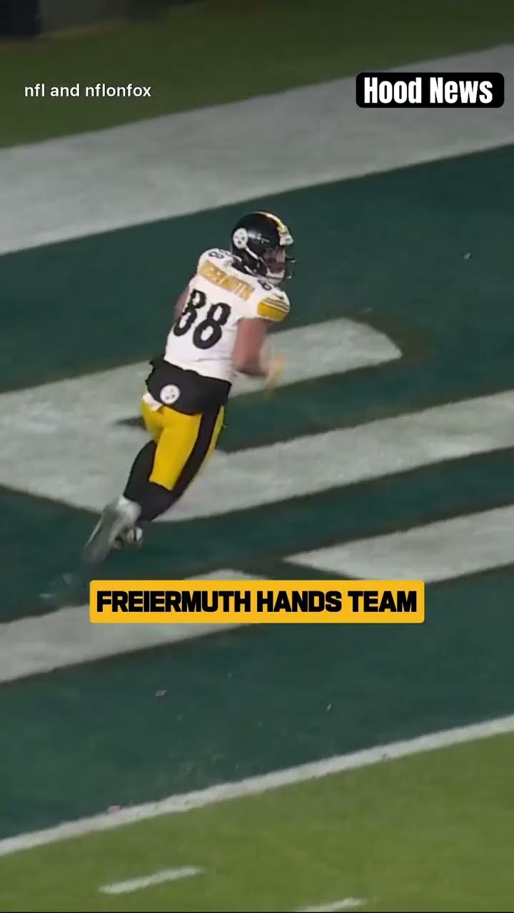 He has hands #hoodnews #steelers #philadelphiaeagles #PatFreiermuth #touchdown #catch #omg #wow #how