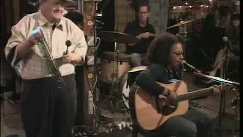 Vicki Randle at Kulak's Woodshed: Singer Songwrite...