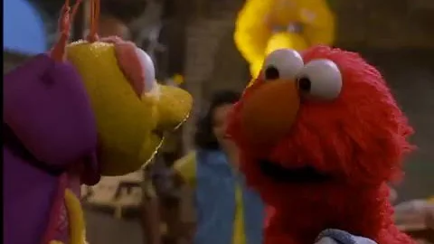 "Elmo in Grouchland" - Huxley's Comeuppance