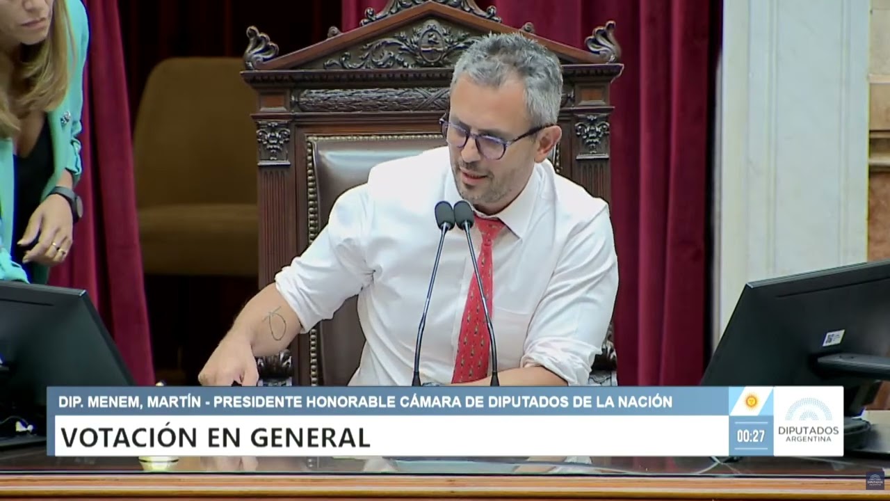 🔴 APROBARON LA REFORMA LABORAL: 135 a 115 | Diputados votó pasada la medianoche