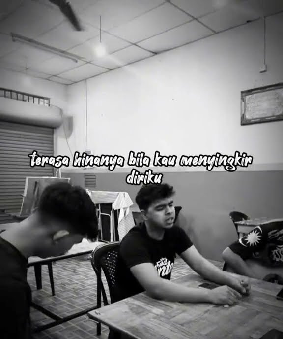 (-30) COVER KU BASUH LUKA DENGAN AIR MATA - SUCCES #success #lagujiwang90an #coverlagu #storywa #fyp