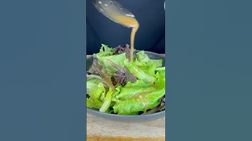 How to make a simple vinaigrette