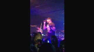 Cole Swindell Middle of a Memory at Cotton Eyed Joe 12/15/2016 #Knoxville #TN