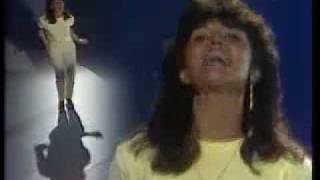 Mona Carita - Me emme laske viiteen (Fame) 1983 chords