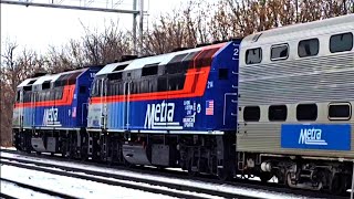 a Snowy Day of Metra Action at the Naperville Train Station!!