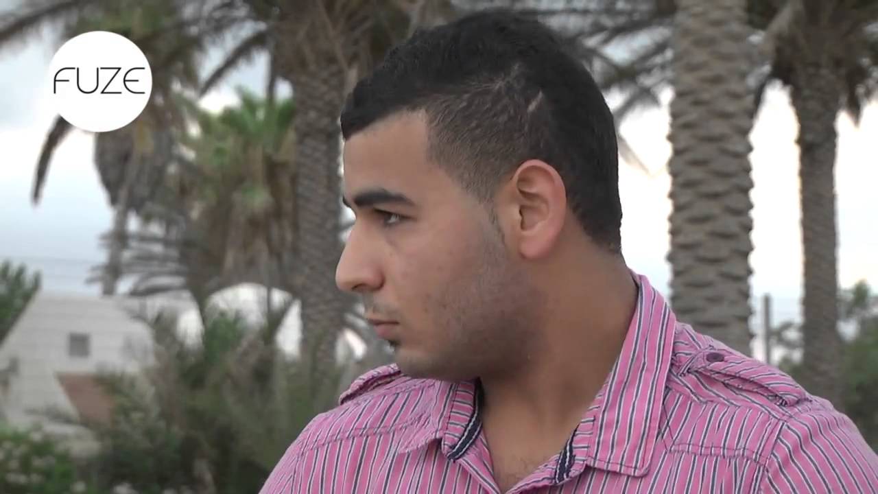 عازف الايقاع سلطان ابو العردات من قرية الفريديس