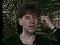 Capture de la vidéo Sounds: Donnie Interviewing Simple Minds (1984)