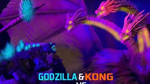 Godzilla and Kong Vs King Ghidorah (Stop motion battle)