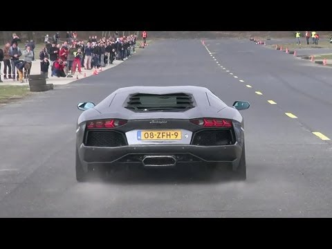 Lamborghini Aventador LP700-4 - Dragracing on a closed Airfield!