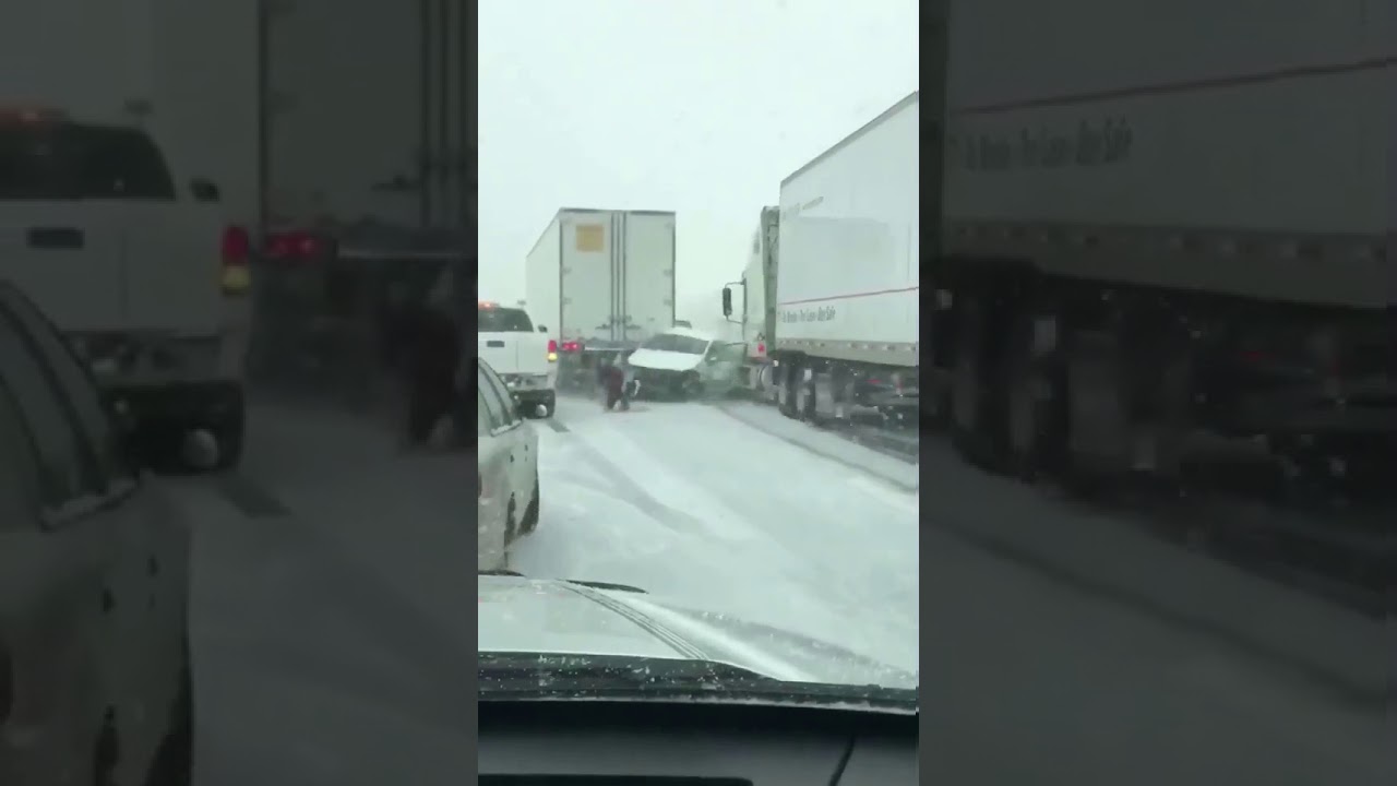 Lucky Car Accident Escape - Toronto Winter