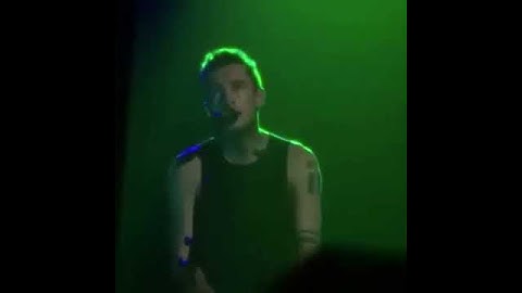 Tyler Joseph crying (Trees)