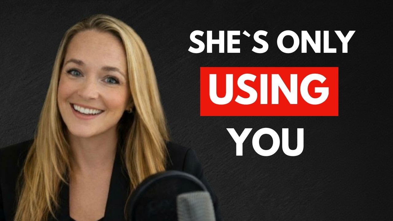 5 Signs She’s PLAYING You for a FOOL Female Psychology