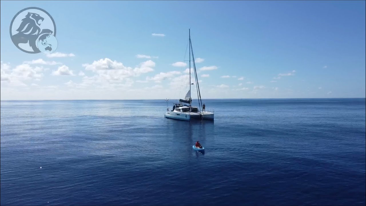 #19 Confinement au coeur de l’océan Indien jour 19 / la pétole Magalie tracte Black Lion en kayak ⛵️