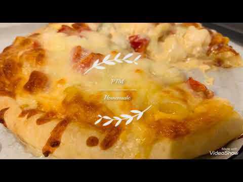 พิซซ่า (Pizza): คอกเทลกุ้ง แป้งหนานุ่ม
