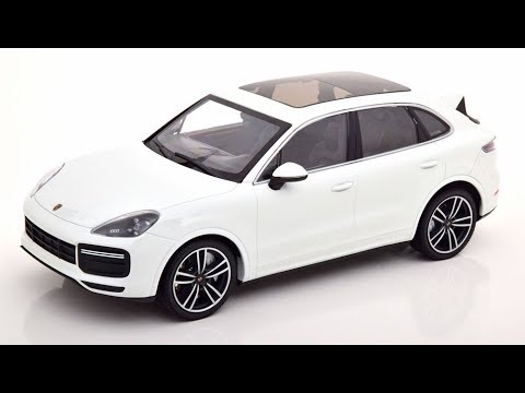 Modelissimo: Minichamps Porsche Cayenne Turbo S 2017 white 1/18