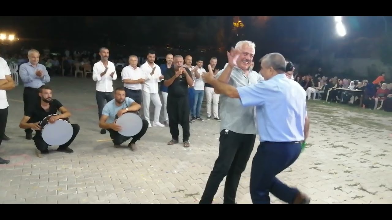 Kahramanmaraş  andırın geben köyü halay oyunu. 23 Ağustos 2025 Cumartesi