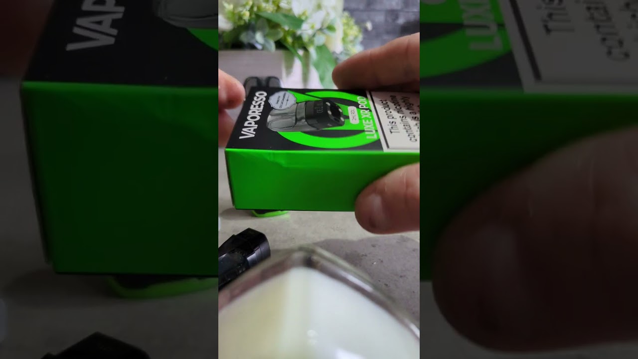 How to remove the UK/Eu Tpd reducing bung from a Vaporesso ,Smok  pod the easy way!!