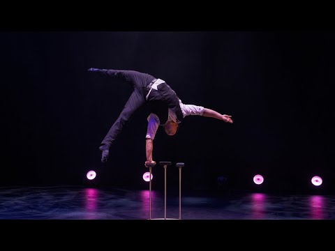 Andrew Feely - Hand Balancing | BA3 Devised 2025