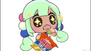 Fau Fau Sana eating Potato Chips
