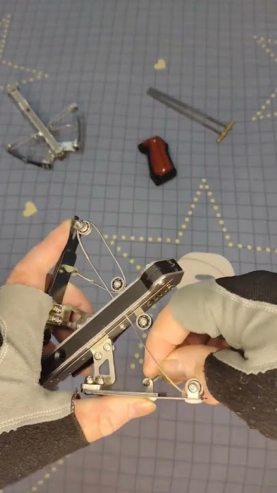 Mini crossbow😎 #crossbow #minibow #crossbowhunting #crossbowchallenge