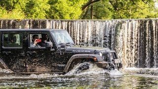 Range Rover и Hummer уделали Jeep Wrangler