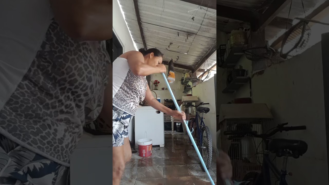 Muita chuva,  lavagem da varanda. 