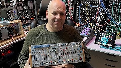 Buchla Easel Command 208C - videoreview Interface Magazine